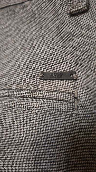 Оригинальные брюки от HugoBoss