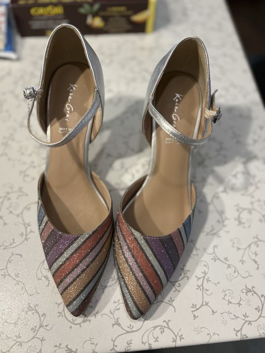 Блестящи токчета Kate Gray