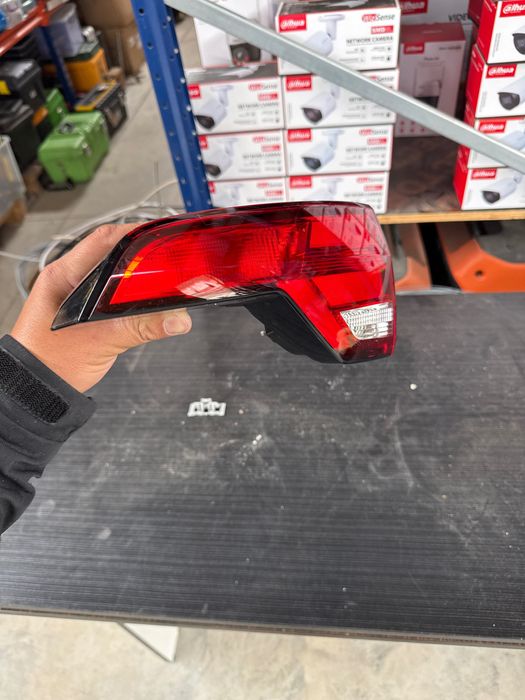 Стоп за ауди а4,Audi A4 B9 8Wб  бб