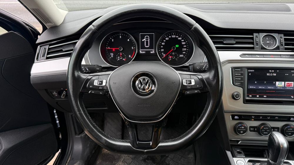 Volkswagen Pasat