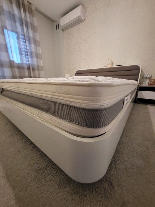 Двулицев матрак 180/200 см