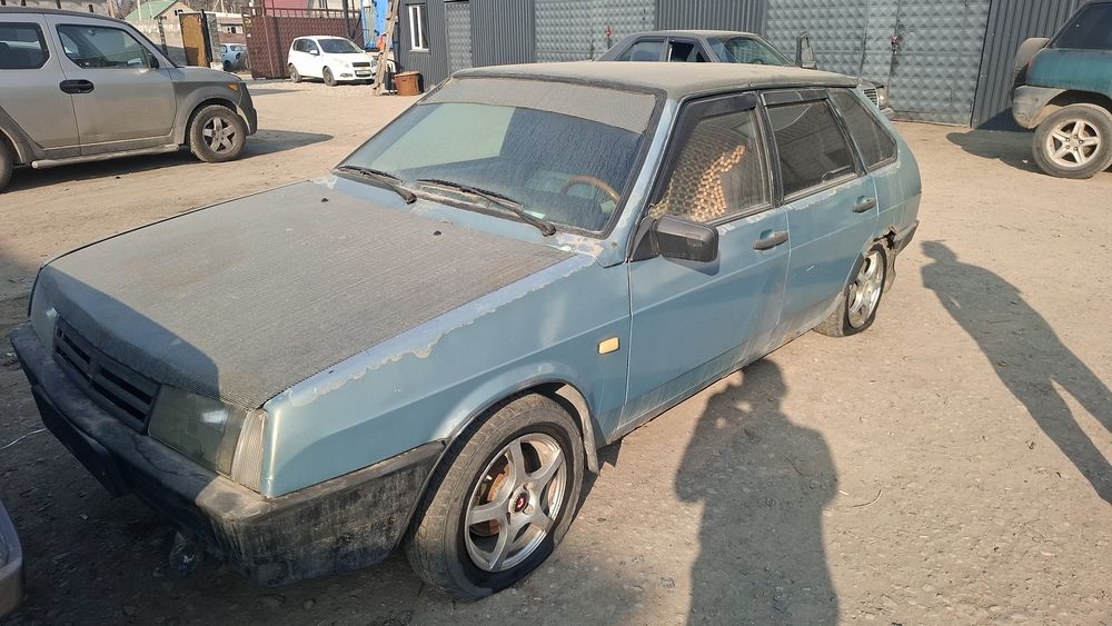 Продам ваз 2109 на запчасти