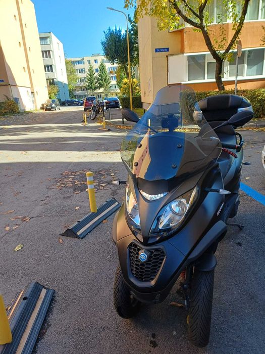 Maxi Scuter Piaggio MP3 500