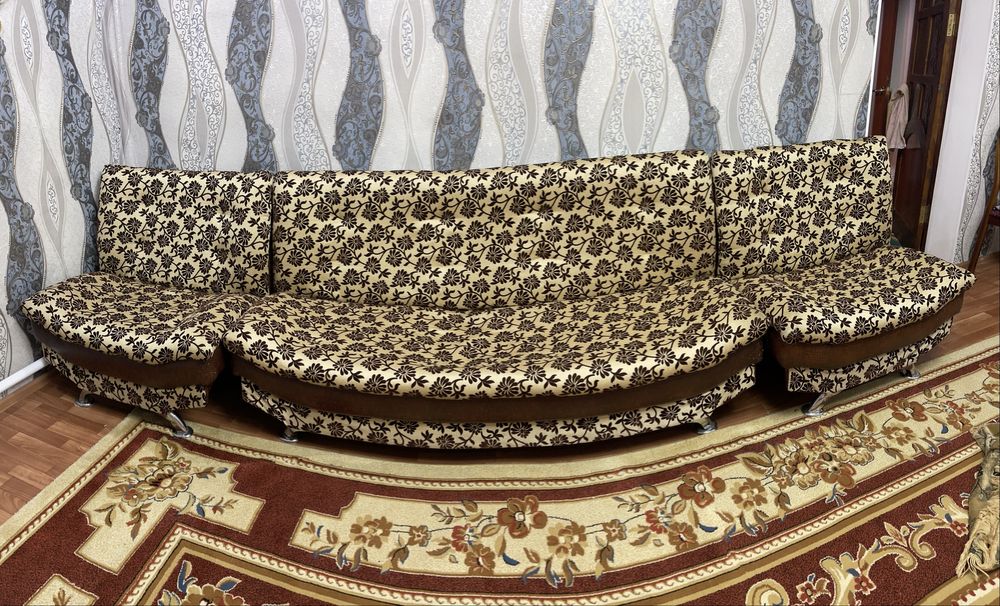 продам ДИВАН тройка