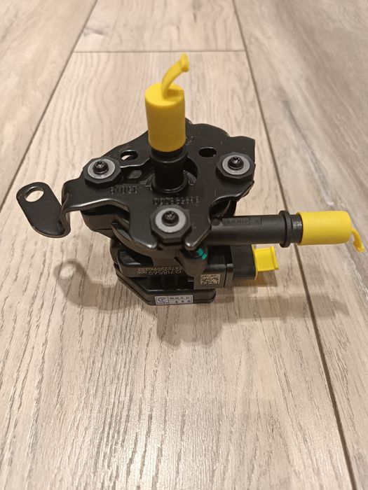 Продаю Оригинальный  EVAP датчик для Tracker 2, Equinox