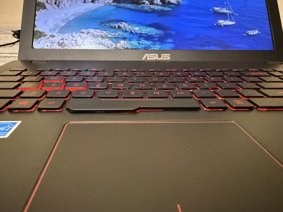 Asus igrovoy noutbuk sotiladi