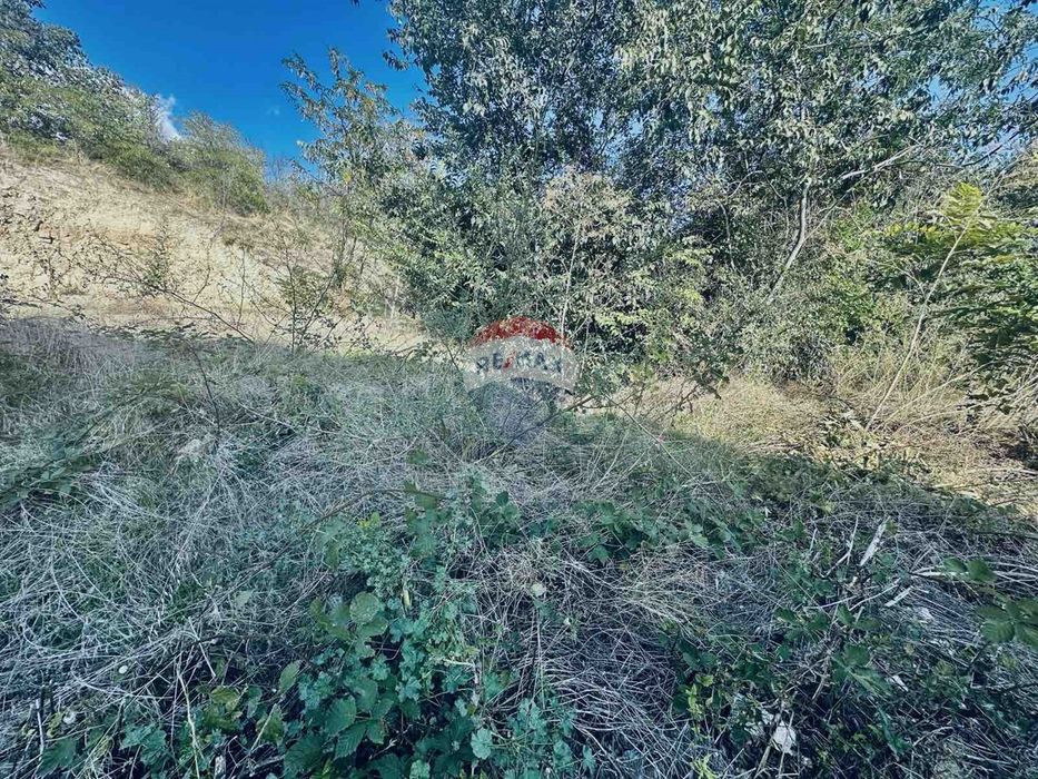 Парцел в регулация до морето, гр.Балчик, Я.И.