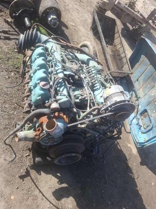 Мерседес  двигатель 0M442