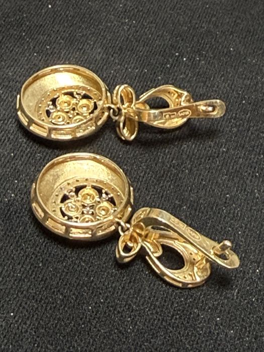 Серьги с бриллиантами