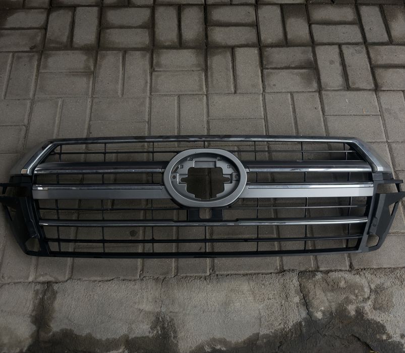 Решетка land cruiser 200