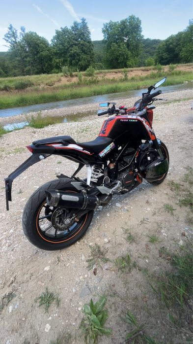 Vand ktm duke 125 (nu cbr,yzf,rc,mt,rs,ninja)