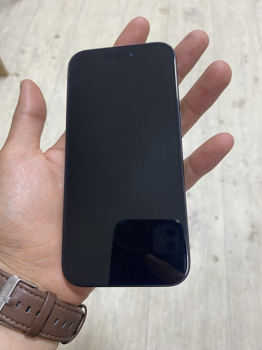Телефон Iphone 15 pro 256