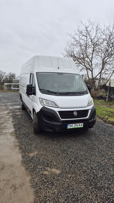 #Închiriez Microbuze#