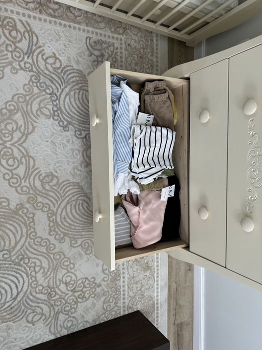 Продам детскую мебель