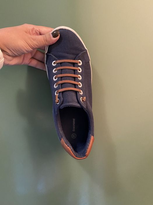 Дамски боти и обувки