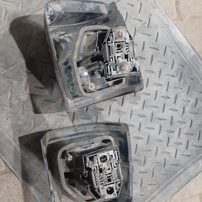 На пассат б 3 стоп сигналы.