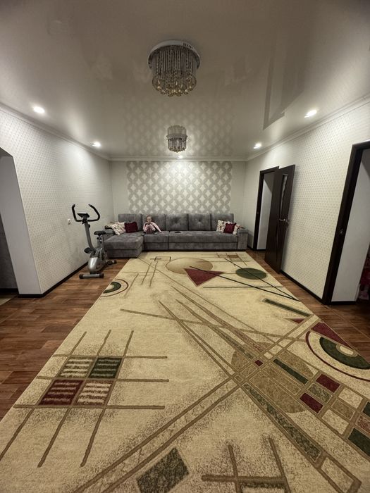 Продам ковёр в хорошем состоянии