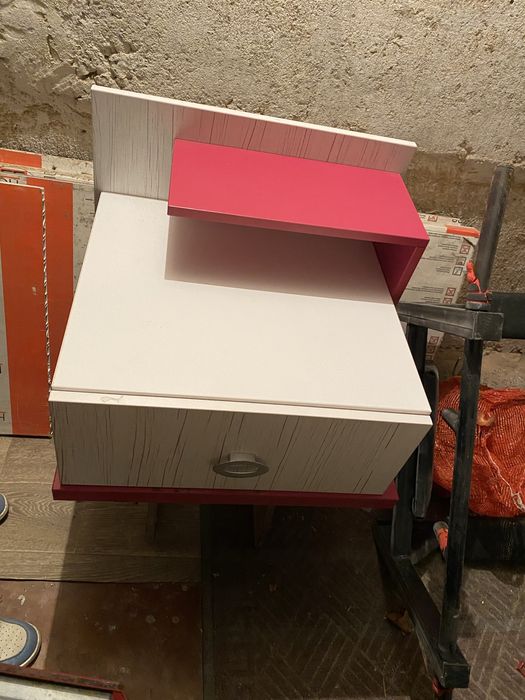 Продам красивую тумбочку