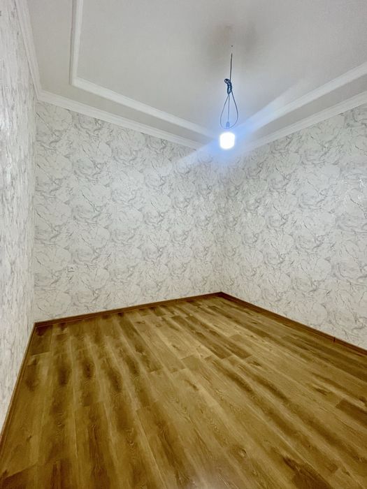 Йенги курилган ховли сотилади.Тулабек махаласида. 4 хона.Евро ремонт