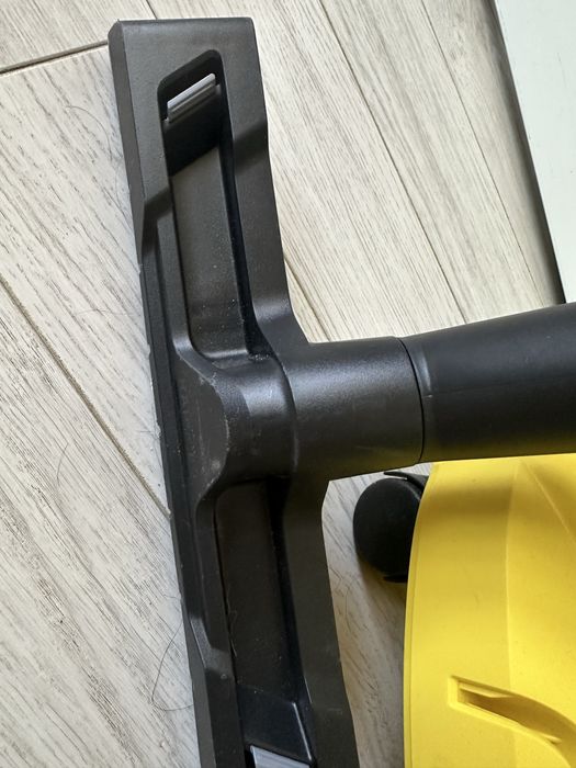 Продам пылесос karcher WD 2 plus