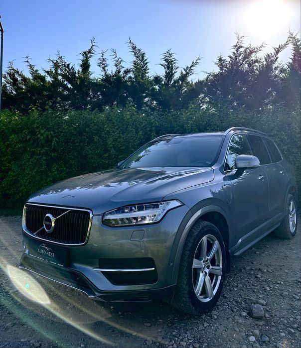 VOLVO XC90 T8 AWD Plug-In Hybrid | 408 CP | RATE | Garanție 12 luni