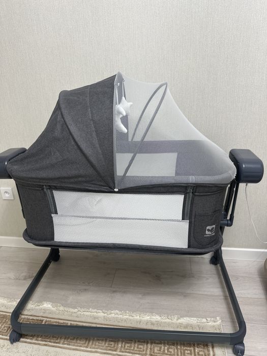 Электрический люлька манеж