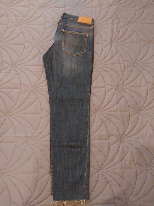 Blugi subtiri, elastici, fara tiv, marca H&M, masura 38