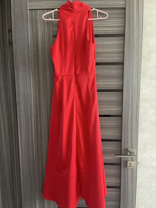 Продам вечернее красное платье