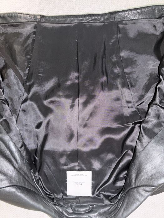 Черно кожено яке на Mango