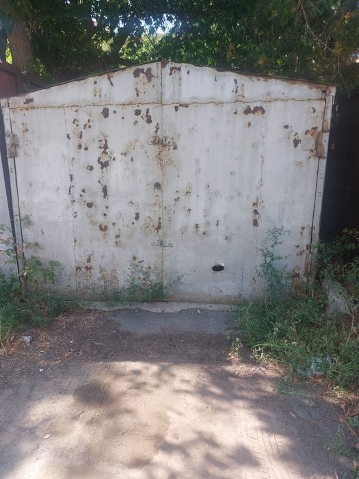 Продаётся гараж металлический