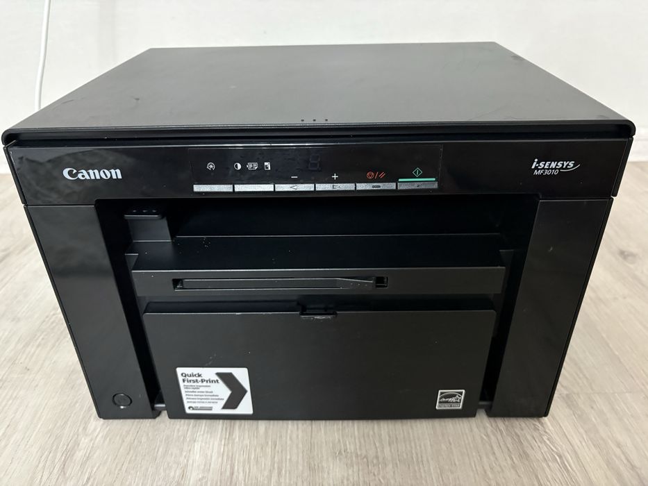 Принтер 3в1 мфу Canon MF3010 в отличном состоянии