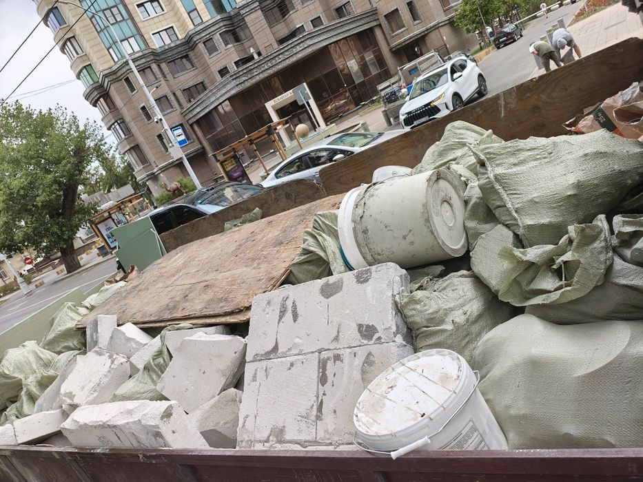 Вывоз мусора,заезд в паркинг