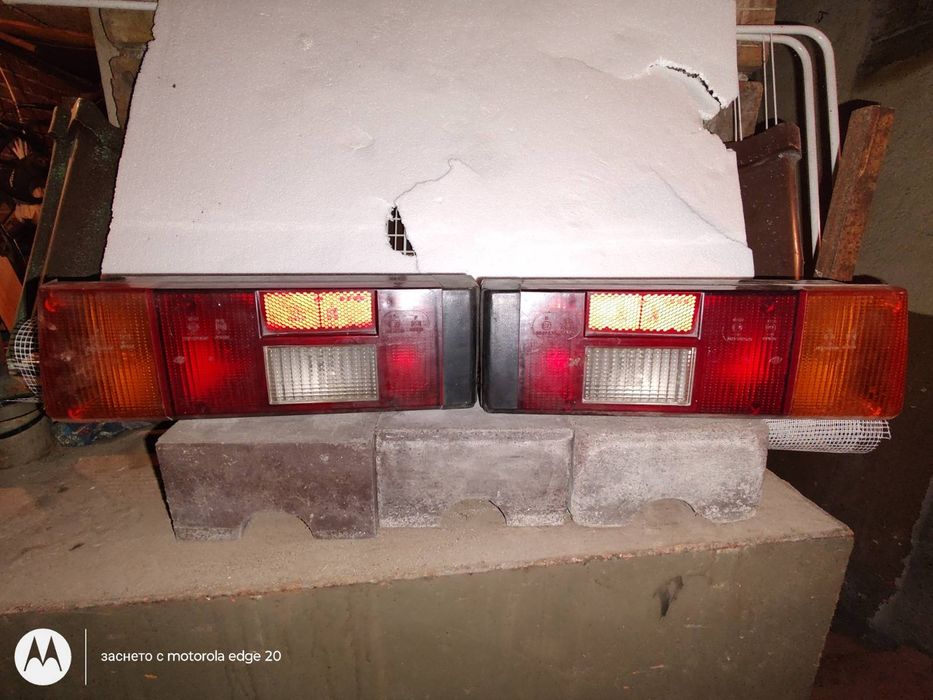 Комплект фарове/стопове за пежо 106, 1992 година