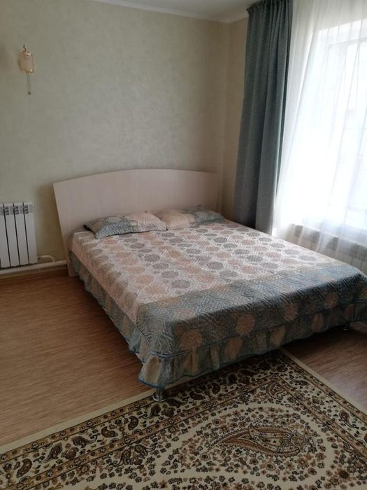 Продам два дома на одном участке