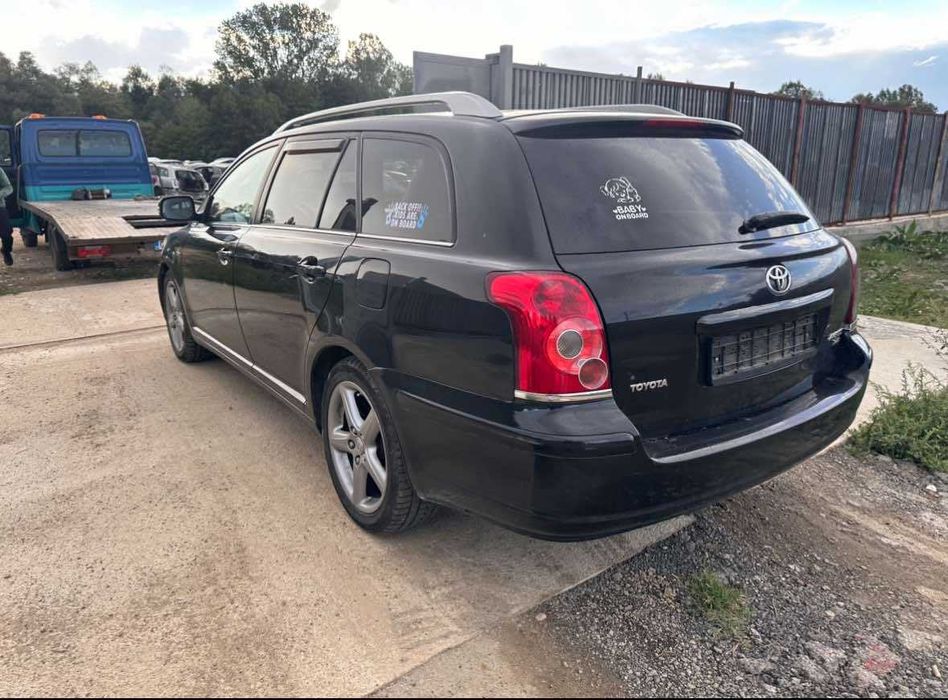 НА ЧАСТИ Toyota Avensis 2.2 177Д-Кат 2007г Facelift ПЕРФЕКТНИ ДЮЗИ !