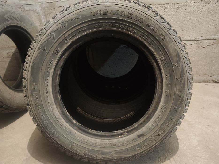 Продам замние шины