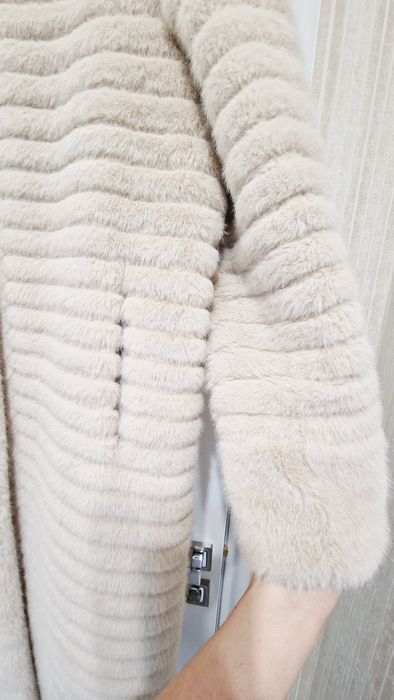 Продам экошубку в идеальном состоянии