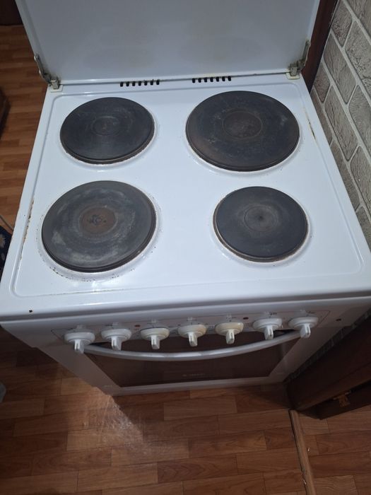 Электроплита продам