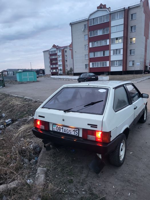 Ваз 21083 на полном ходу