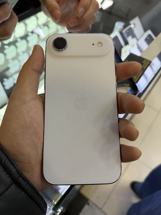 iphone 17 air продам