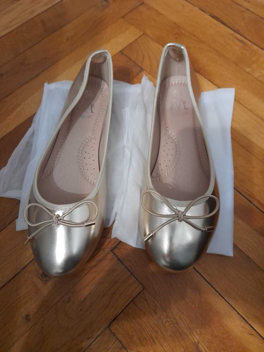 Нови златни балеринки