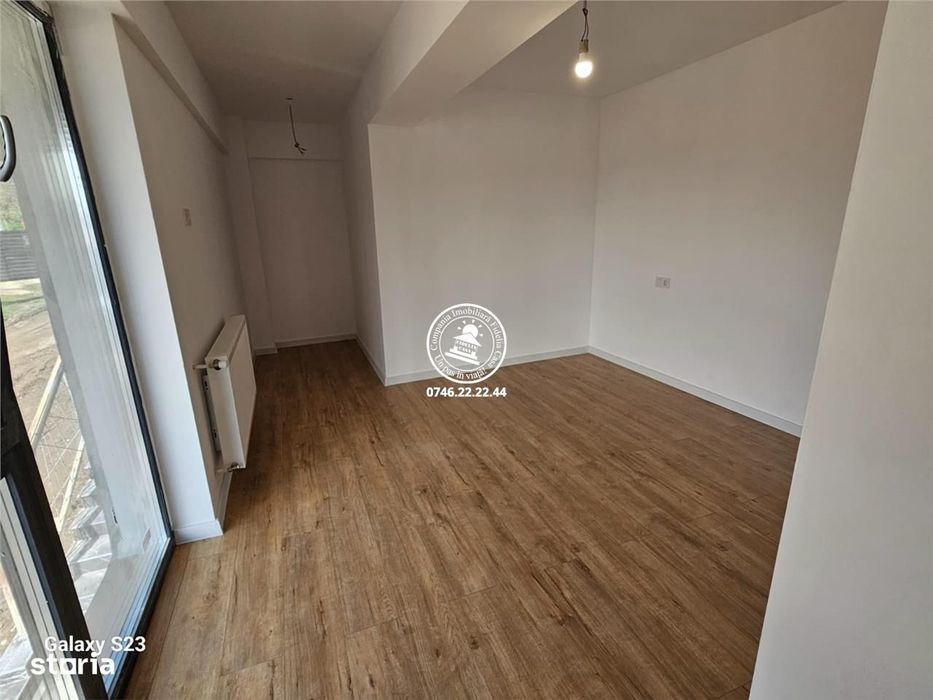 Apartament 3 camere de vanzare Frumoasa-Hlincea — fotografia 3