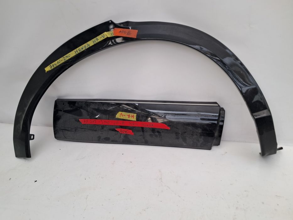 Лайснa  калник врата  хонда Honda HR-V  2021/25г