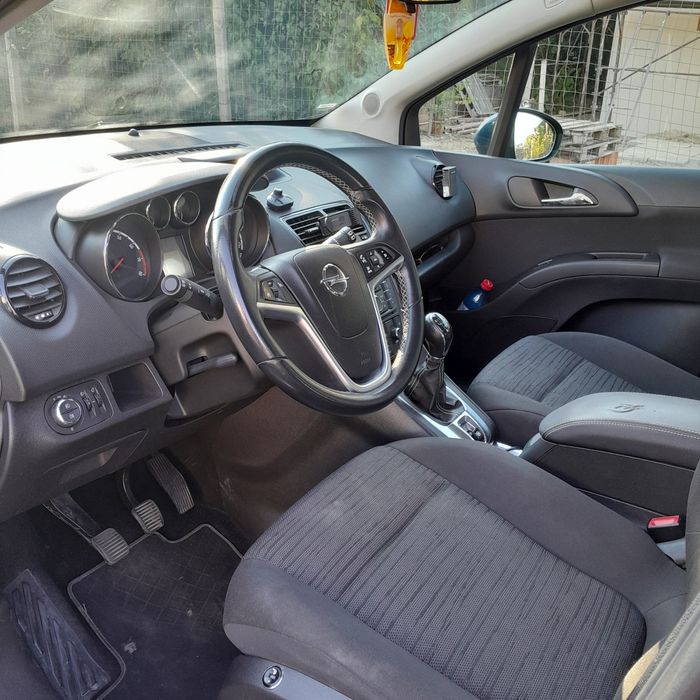 Opel meriva 2015 euro 6