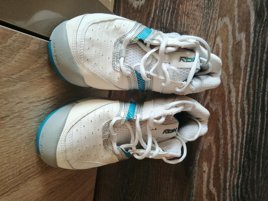 Маратонки Reebok нови