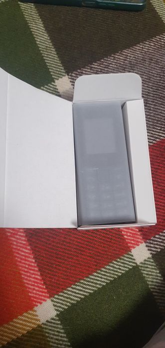 Vand 2 telefoane Nokia sigilate.