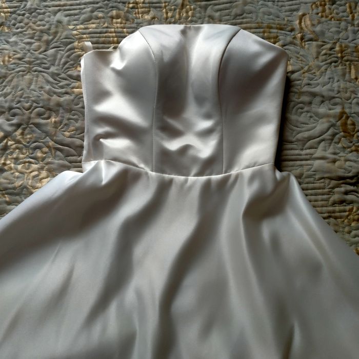 Базовое платье от RomaNova