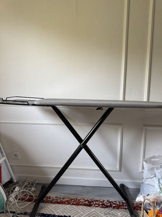 Доска для глажки утюгом