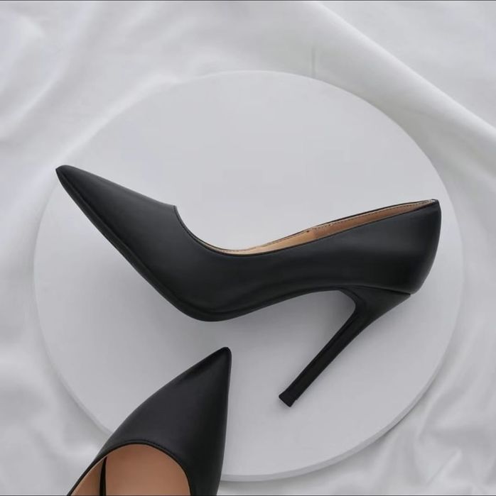 Продам туфли новые