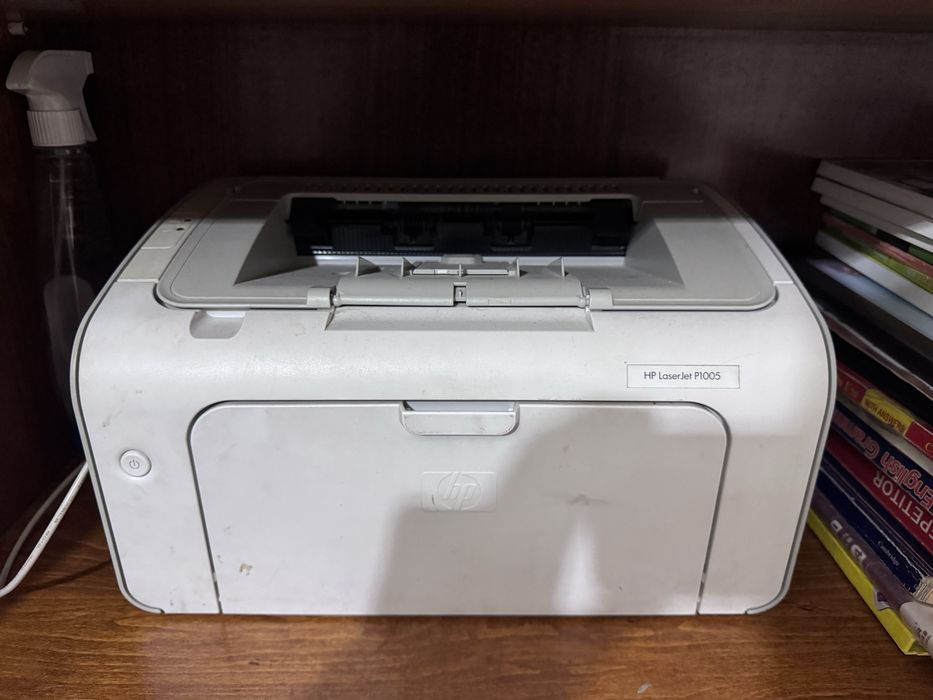 HP laser jet p1005 printer